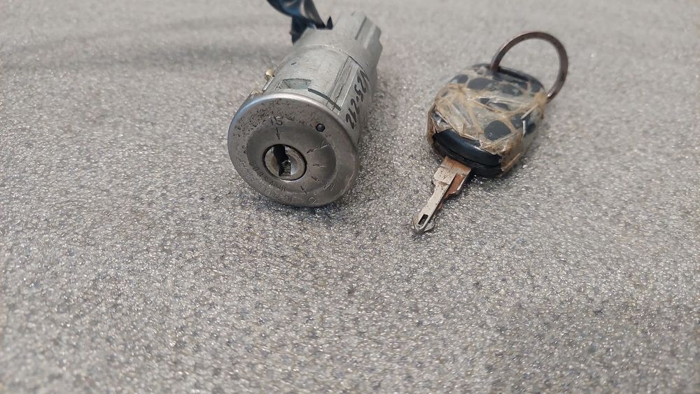 Canhão da ignição RENAULT Clio II (BB0/1/2_, CB0/1/2_)