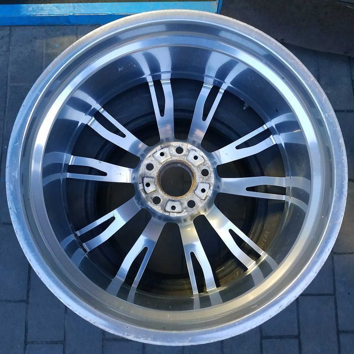 R20 8J оригінал BMW 3 F30 4 32 33 36 ф стиль 624M диск бмв 6864392