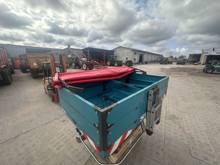 Rozsiewacz do nawozu sulky dx30 waga