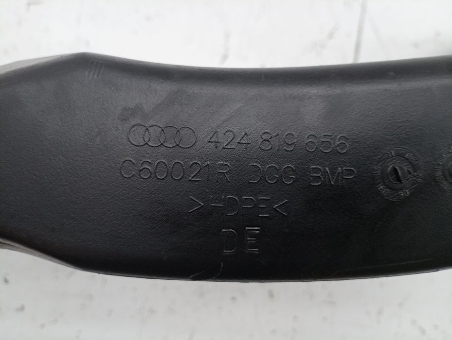Guia de duto de ar - AUDI R8 (422, 423) | 07 - 15