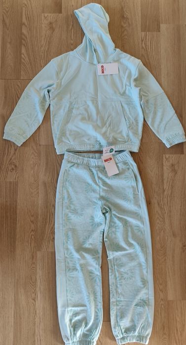 Костюм для дівчинки