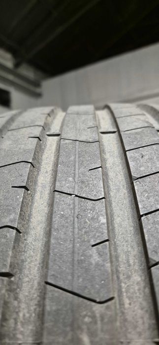 Pirelli P Zero 265/35/21 101Y - nowe 500 km przejechane.