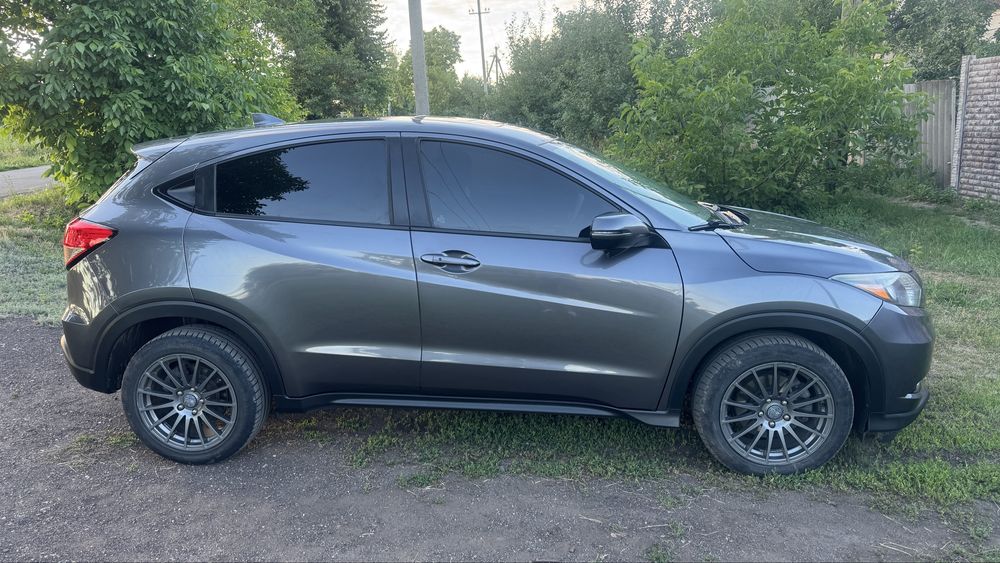 Продам Honda HR-V 2016