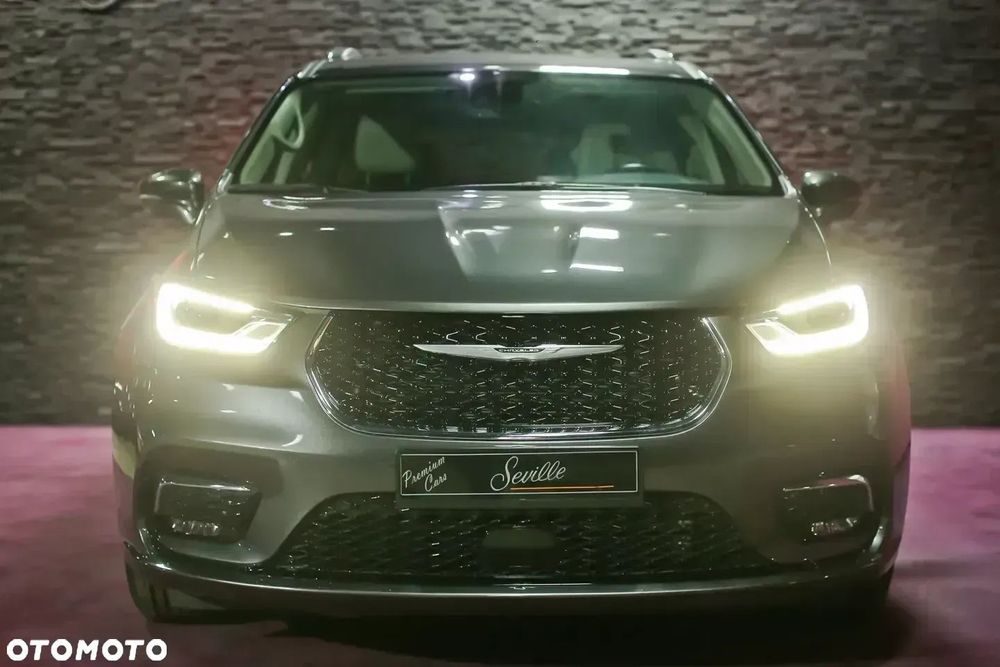 Chrysler Pacifica 4x4 AWD  wersja S / FELGI 20 BLACK / 4 Inne Wersje