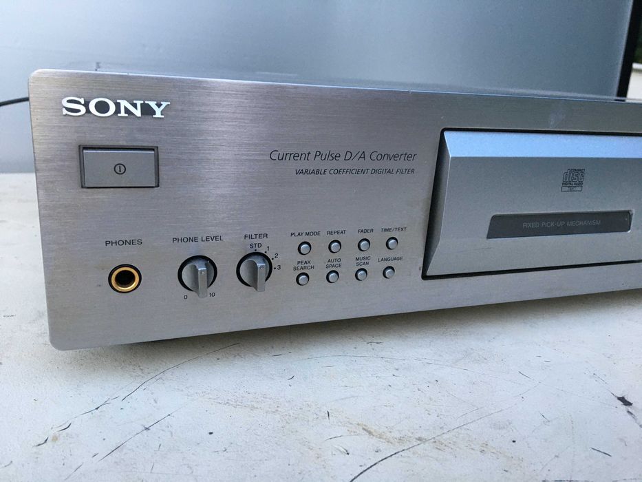 Odtwarzacz CD Sony CDP-XB920 QS Srebrny