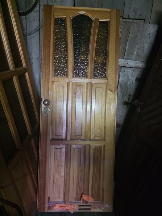 Drzwi drewniane wewnętrzne i zewentrzne