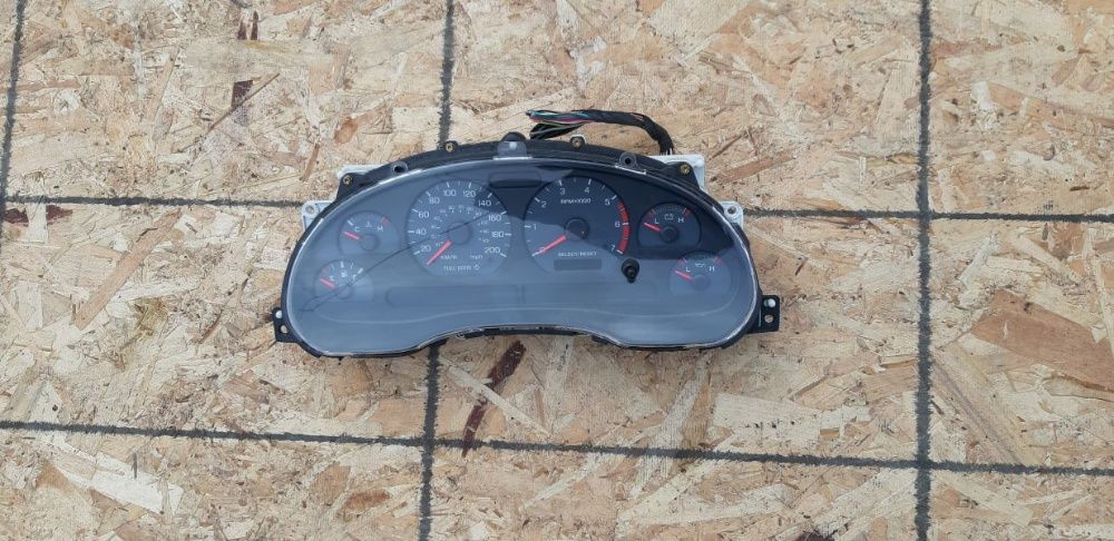 Licznik Ford Mustang 4.6 (93-04r)