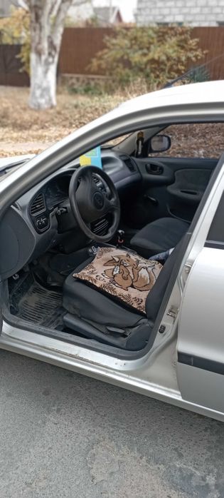 Продам автомобиль Daewoo Sens