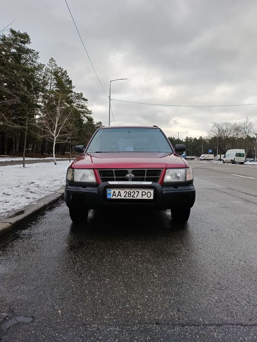 Продам машину "Subaru Forester"