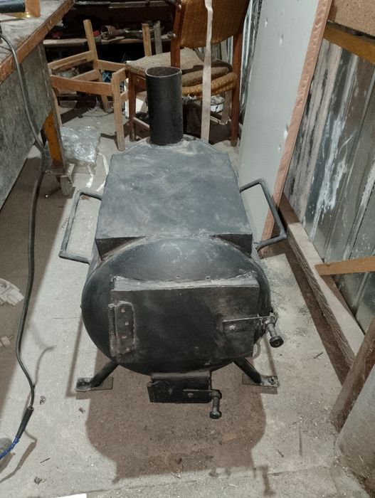 Буржуйка новая для любого помещения.