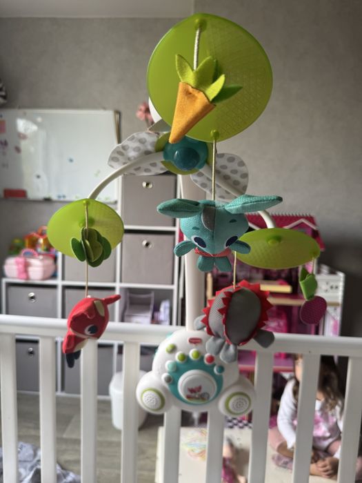 Ліжечко+ матрас + комод  Верес + кокон + мобіль + постіль+ дзеркало