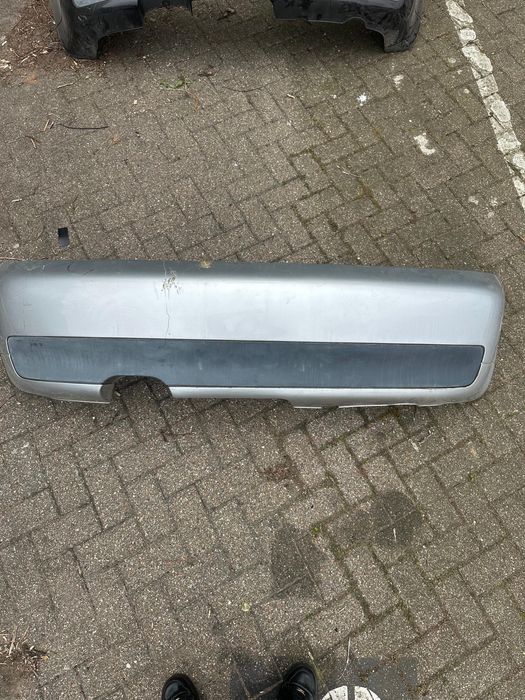 Parachoques traseiro audi a3 8l s3