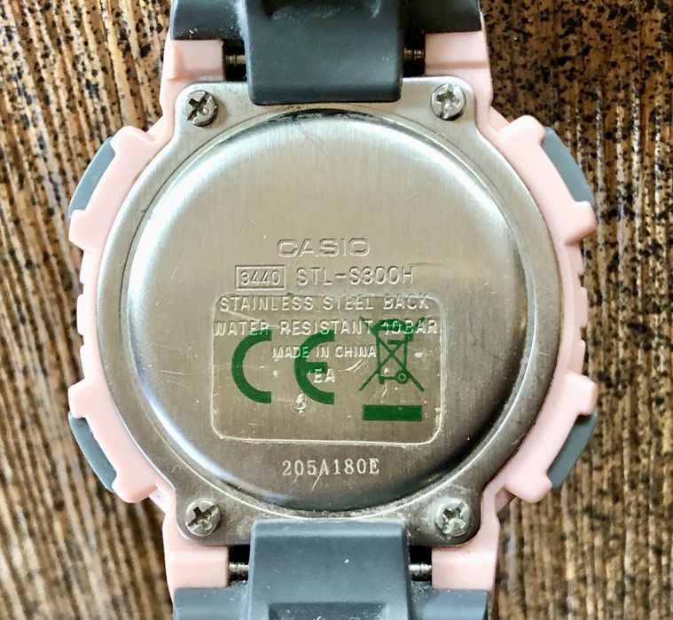 Oryginalny elektroniczny zegarek CASIO STL-S300H różowy biały 10 bar