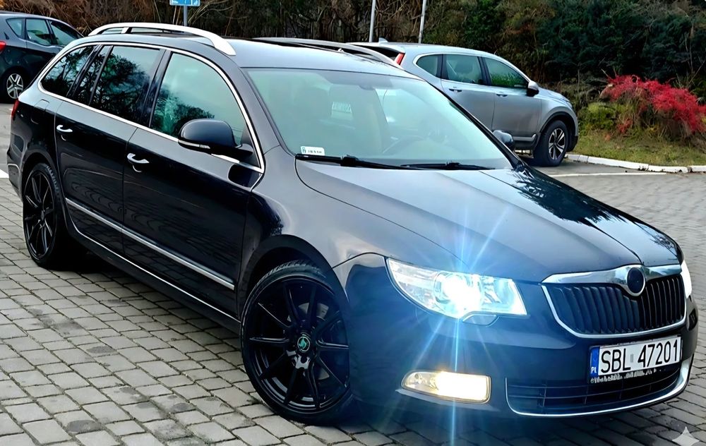 Skoda Superb 2.0 TDi 170KM * Skóra * Xenon * Aluski * El. Fotele * Nawigacja GPS *