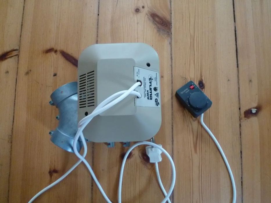 Oryginalna Dmuchawa TRUMA z regulatorem obrotów !!