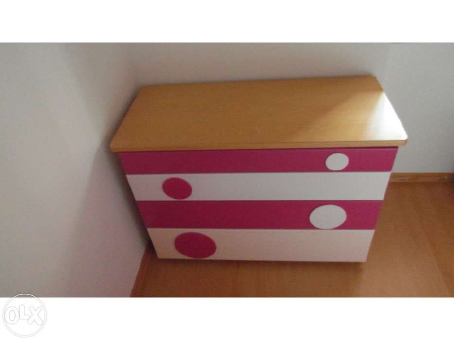 Vendo cómoda para quarto de criança