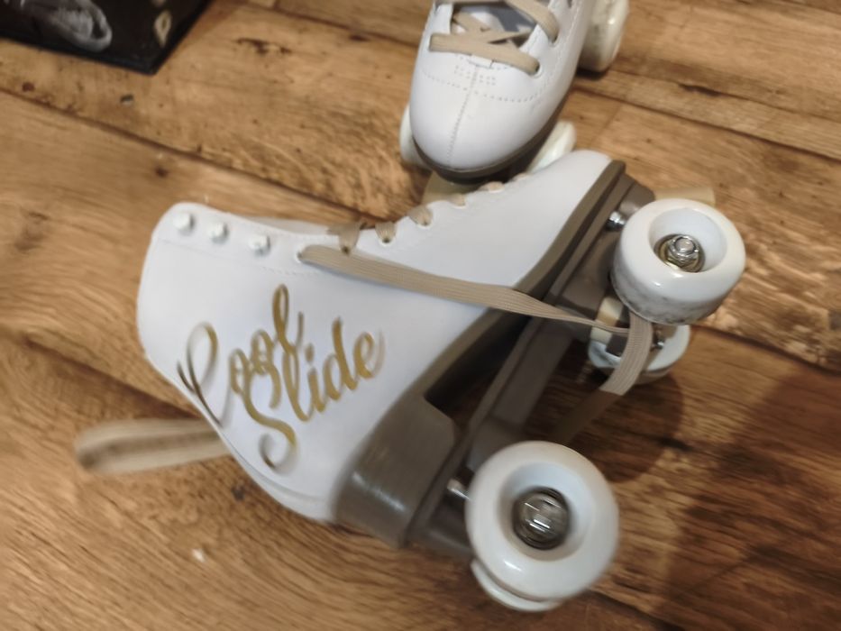 Praktycznie nowe wrotki damskie r 37 retro raz ubrane