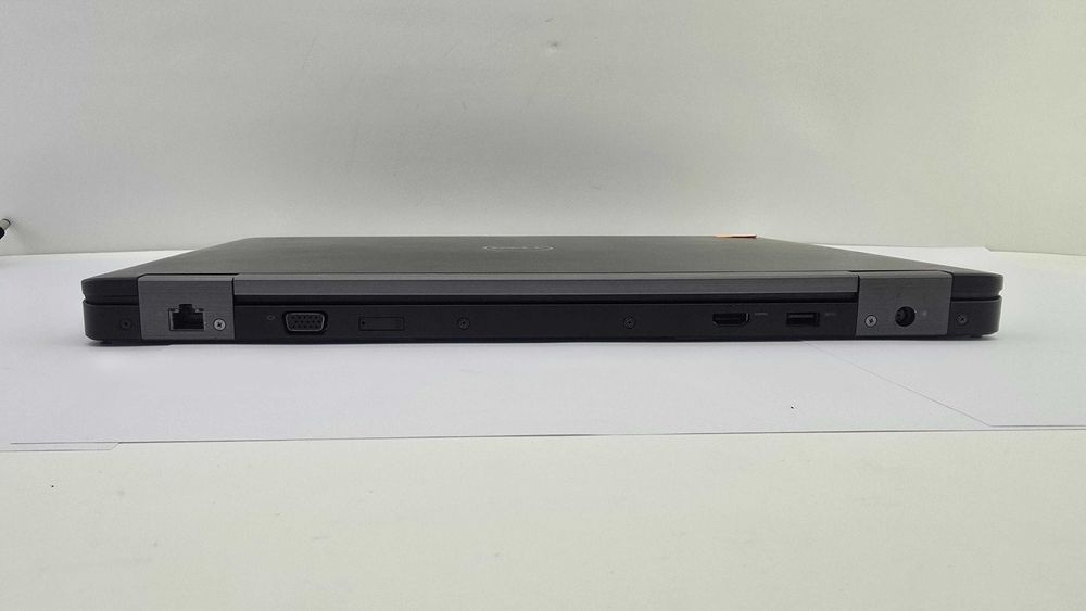 BAZA Dell Latitude E5570 | Intel i5 6-GEN | DDR4 | 15,6" | W10P | #1