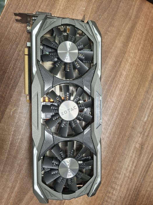 Grafika Zotac GTX 1080 8GB AMP Extreme 256bit gddr5x