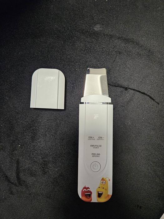 InFace peeling kawitacyjny edycja limitowana Larwa