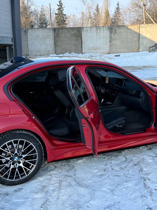 Бмв ф30 рестайлінг