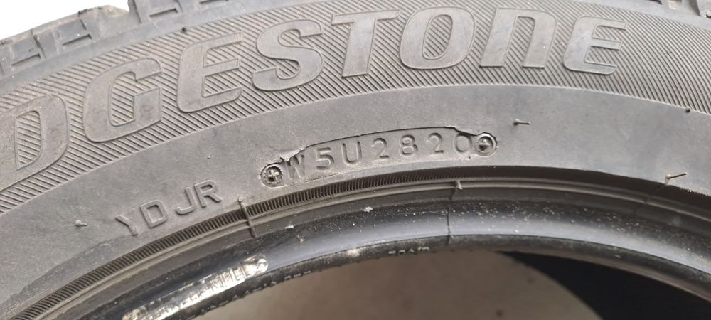 Продам гумму Bridgestone Blizzak VRX 225/50/17