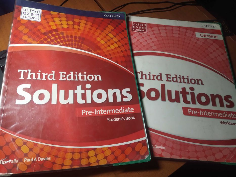Salutions книжка та зошит