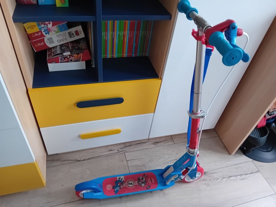Hulajnoga OXELO z hamulcem biało czerwono niebiesk