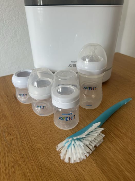 Esterelizador Philips Avent + biberões e tetinas