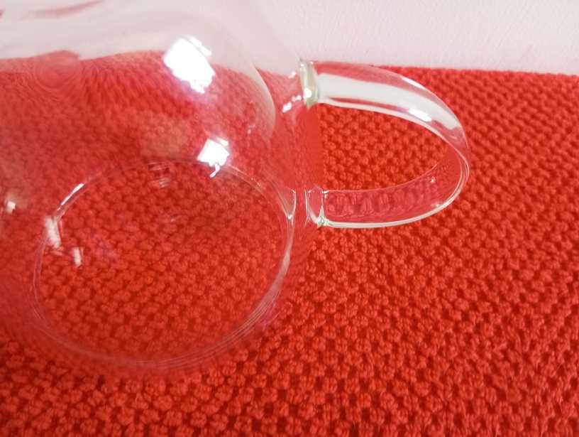 Filiżanki z podwójną ścianką, 250 ml.