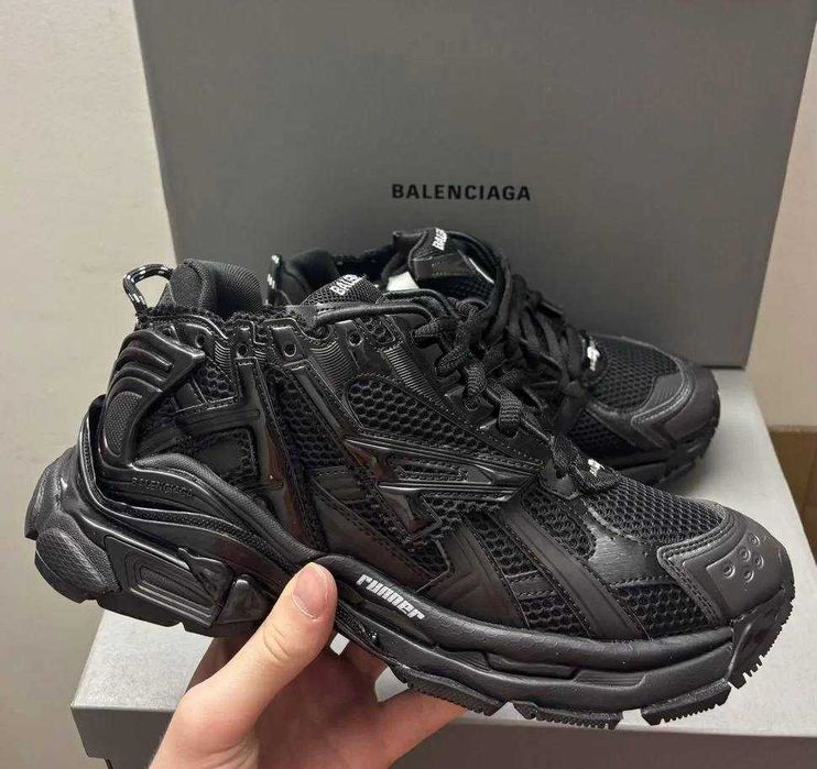 Balenciaga Runner