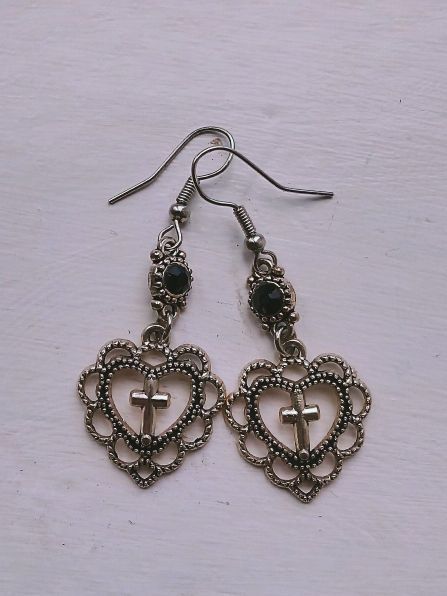 Серьги готика сердца