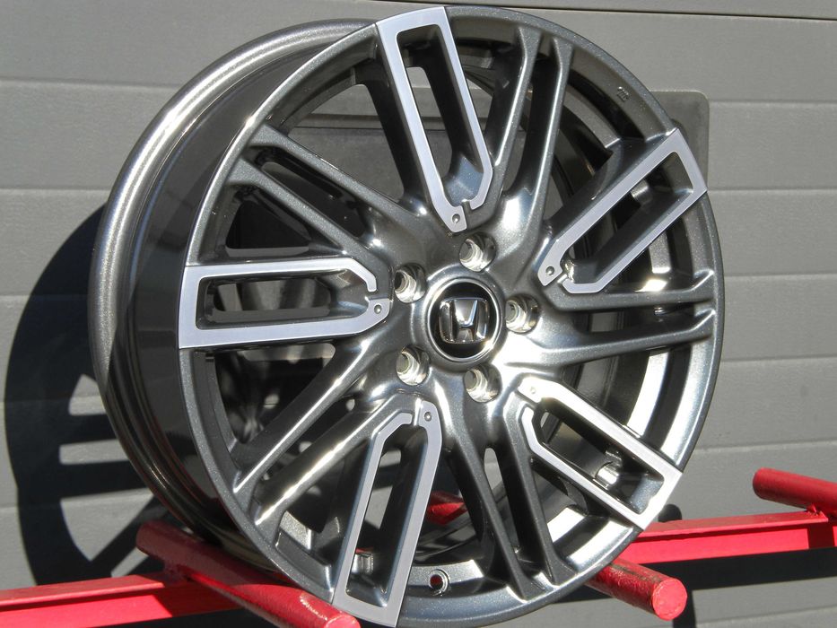 Felgi aluminiowe fabryczne 18 5x114,3 Honda HRV HR-V RU ryskitransportowe