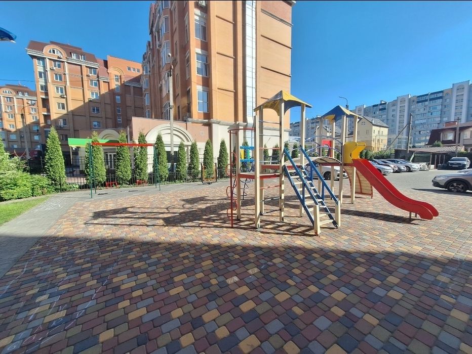 2ка, центр, Симфония 80кв. - 70000д. (і1