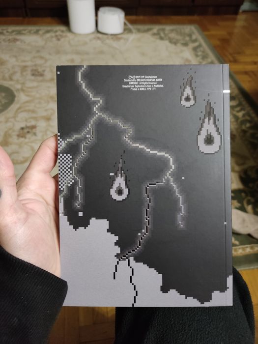 Stray Kids Noeasy. Лімітований альбом. 2021 рік. Японія