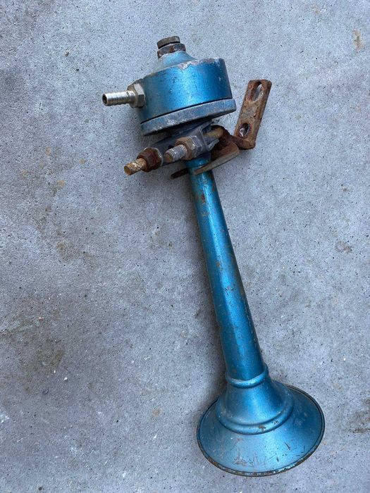 Rear Horn - Brake Circuit64551187904387121