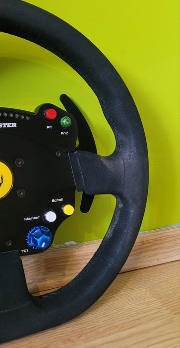 Obręcz kierownicy thrustmaster ferrari 488
