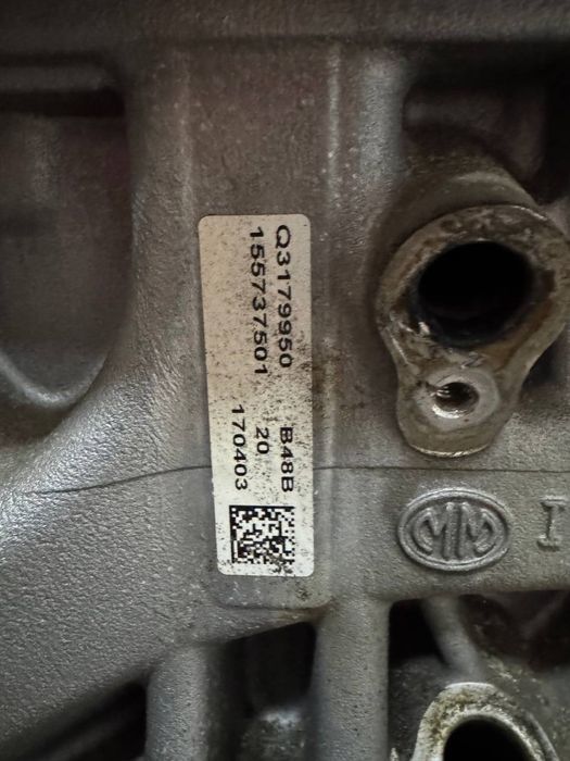 Двигун BMW F30 330e 2.0 B48B20A (гібрид) — у зборі