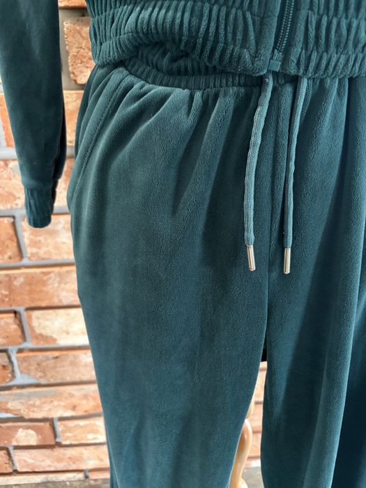 Dres welurowy dla dziewczynki 146/152