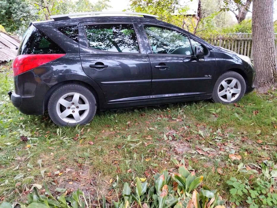 Продам автомобіль peugeot