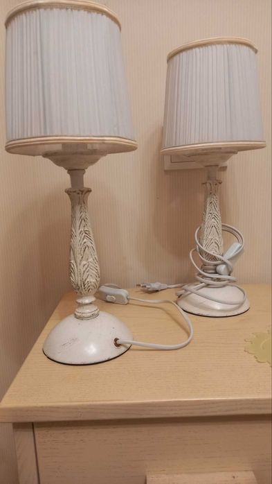 Светильник настольный.