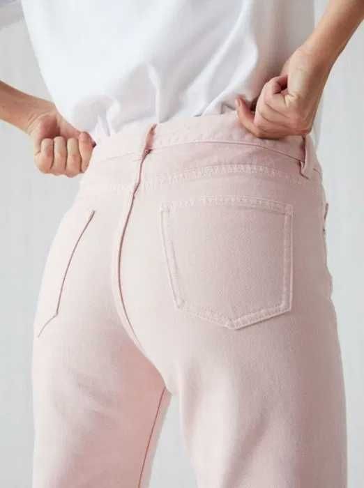 Mom Jeans рожеві джинси Bershka