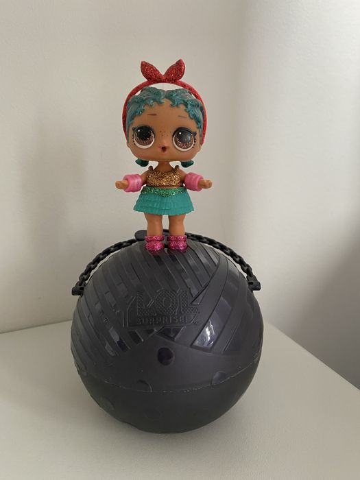 Lalka LOL surprise