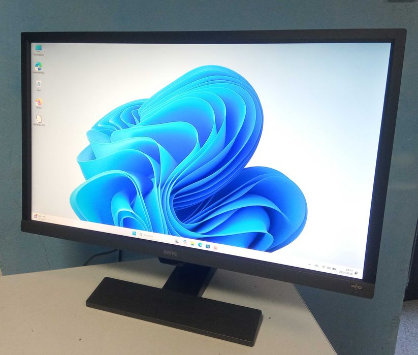 Monitor 4K 28
