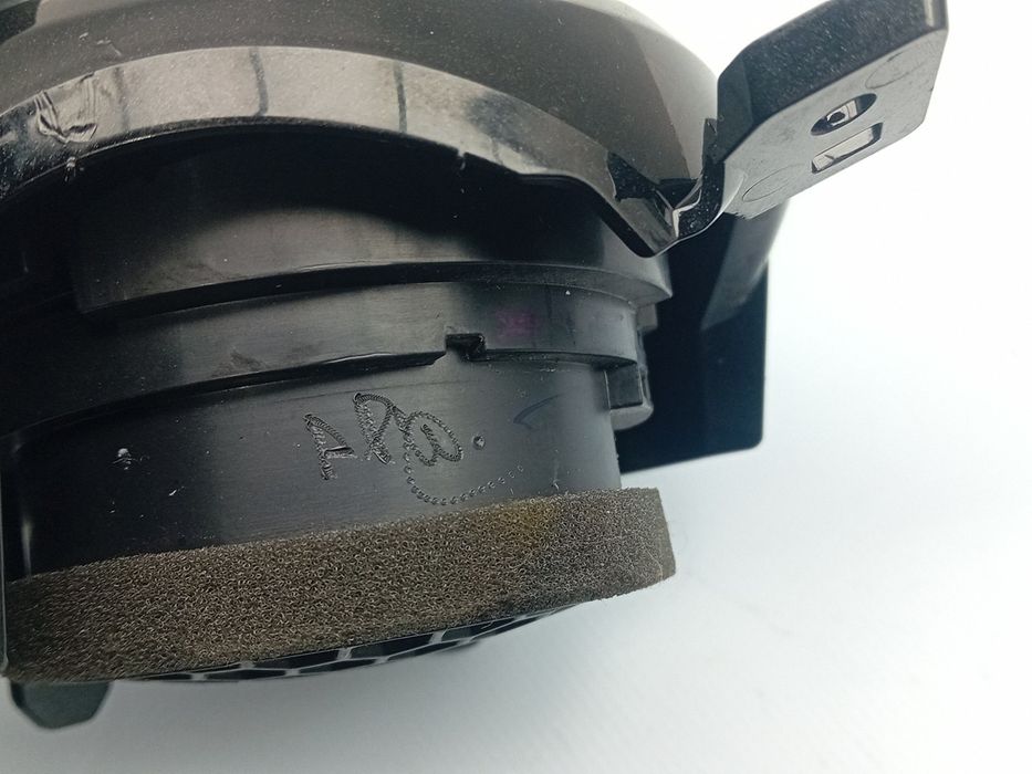 Difusor / saída de ar NISSAN Micra V (K14)
