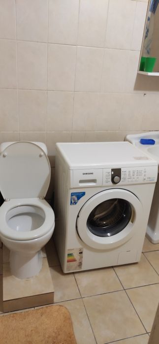 Здаю свою двокімнатну квартиру з автономним газовим опаленням