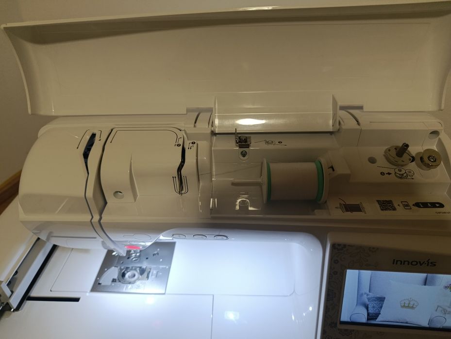 Bordadora Brother Inno-vis NV880E - Tecnologia de última geração