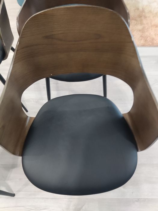 Sprzedam krzesła do jadalni JYSK HVIDOVRE