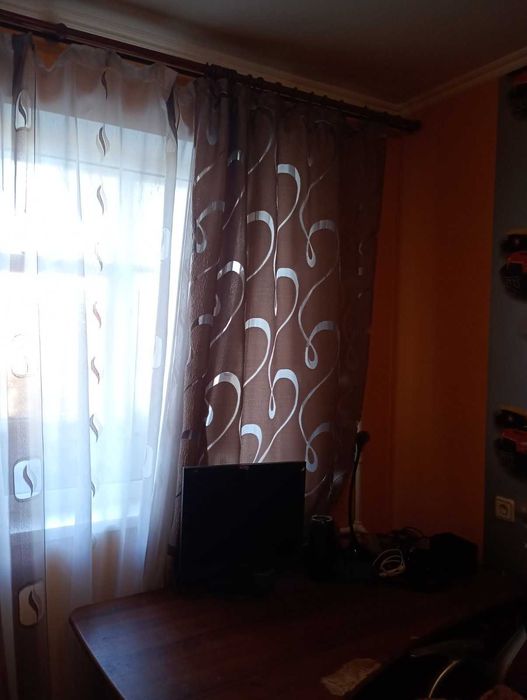 Продам 2х ком кв Салтовское  Шоссе. Отличный район. Сертификат да. TB