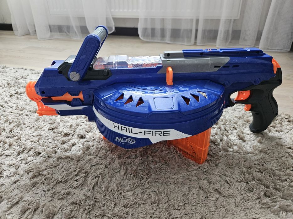 Іграгка Nerf б/в
